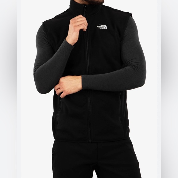 The North Face Other - The North Face men’s black zip 100 fleece glacier vest. LARGE